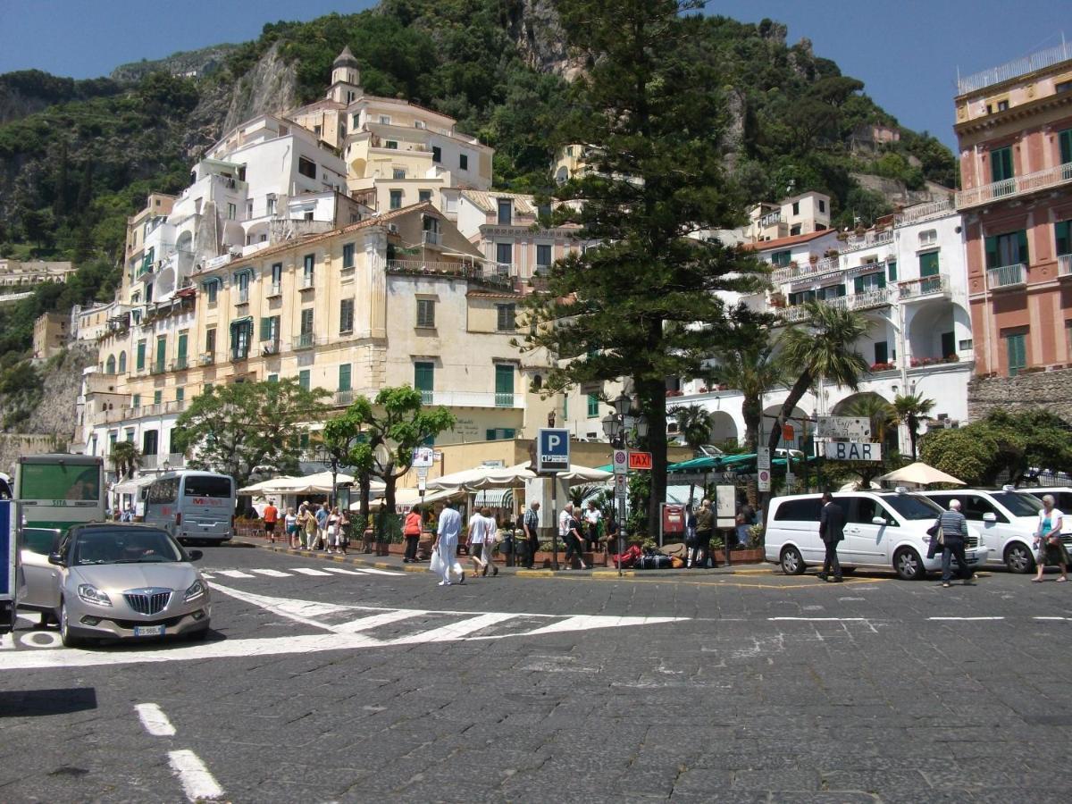 Holidays Baia D'Amalfi Exterior foto